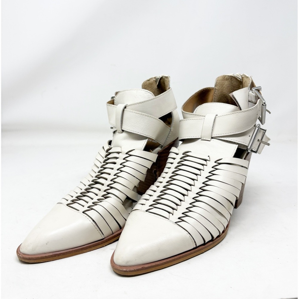 Gianni Bini White Leather Woven Cutout Ankle Booties Pointed Toe Block Heel 8M - Picture 8 of 8